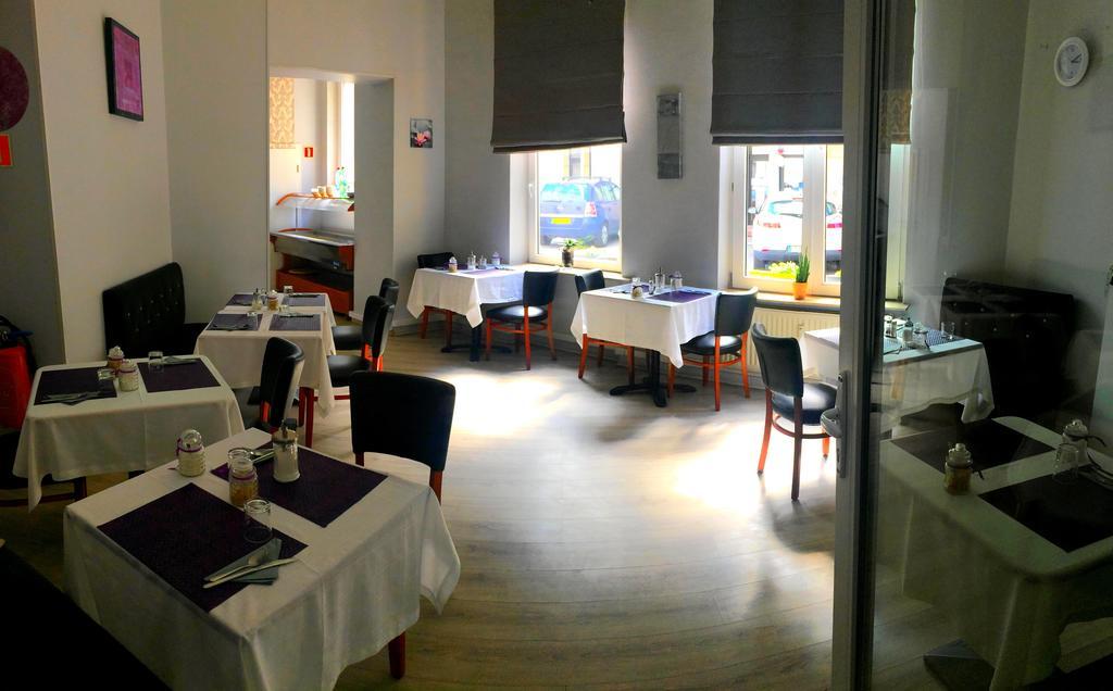 Hotel-Restaurant Windsor Мондорф-ле-Бен Екстериор снимка